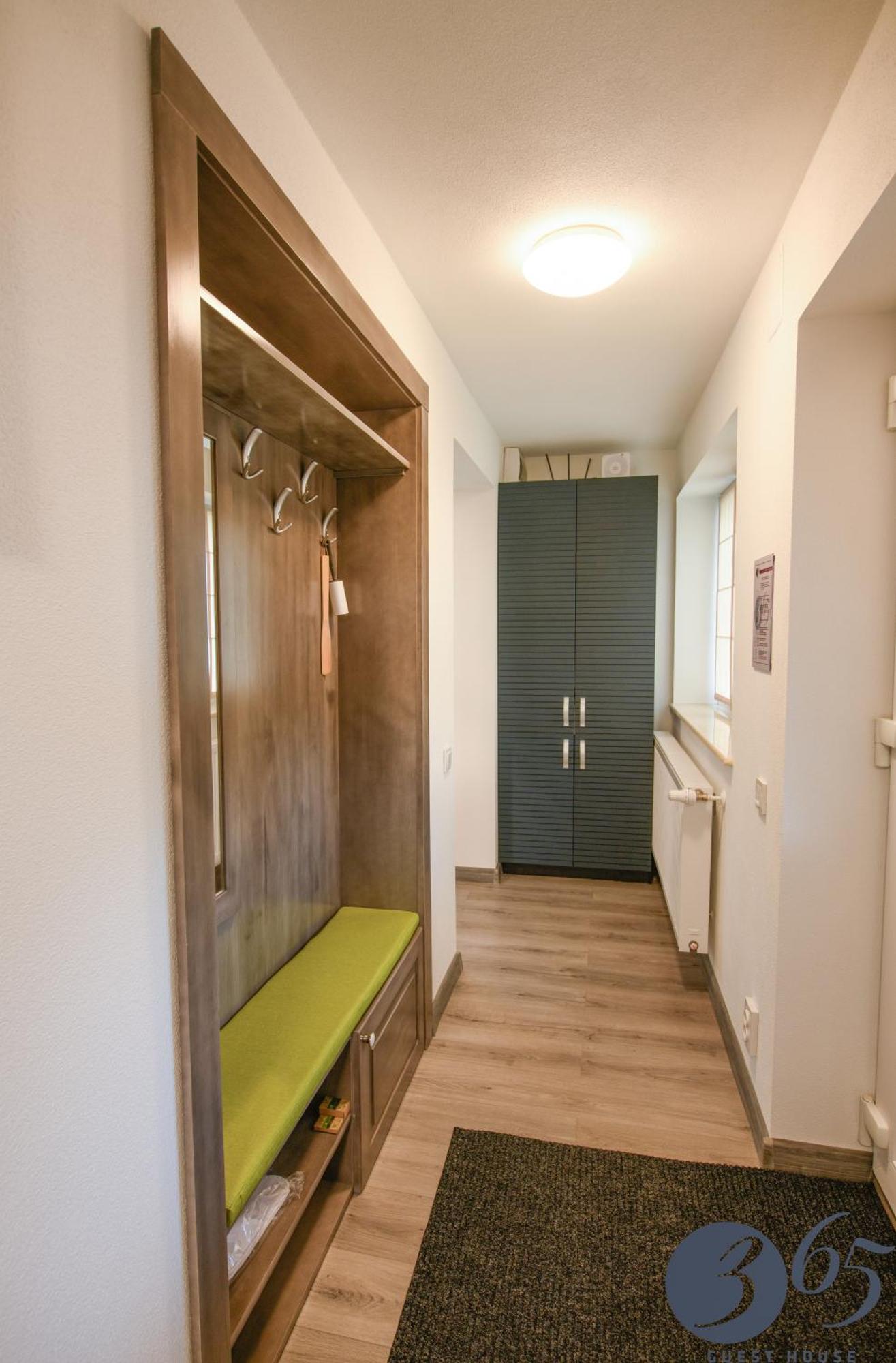 365 Guest House Hunedoara Exterior foto