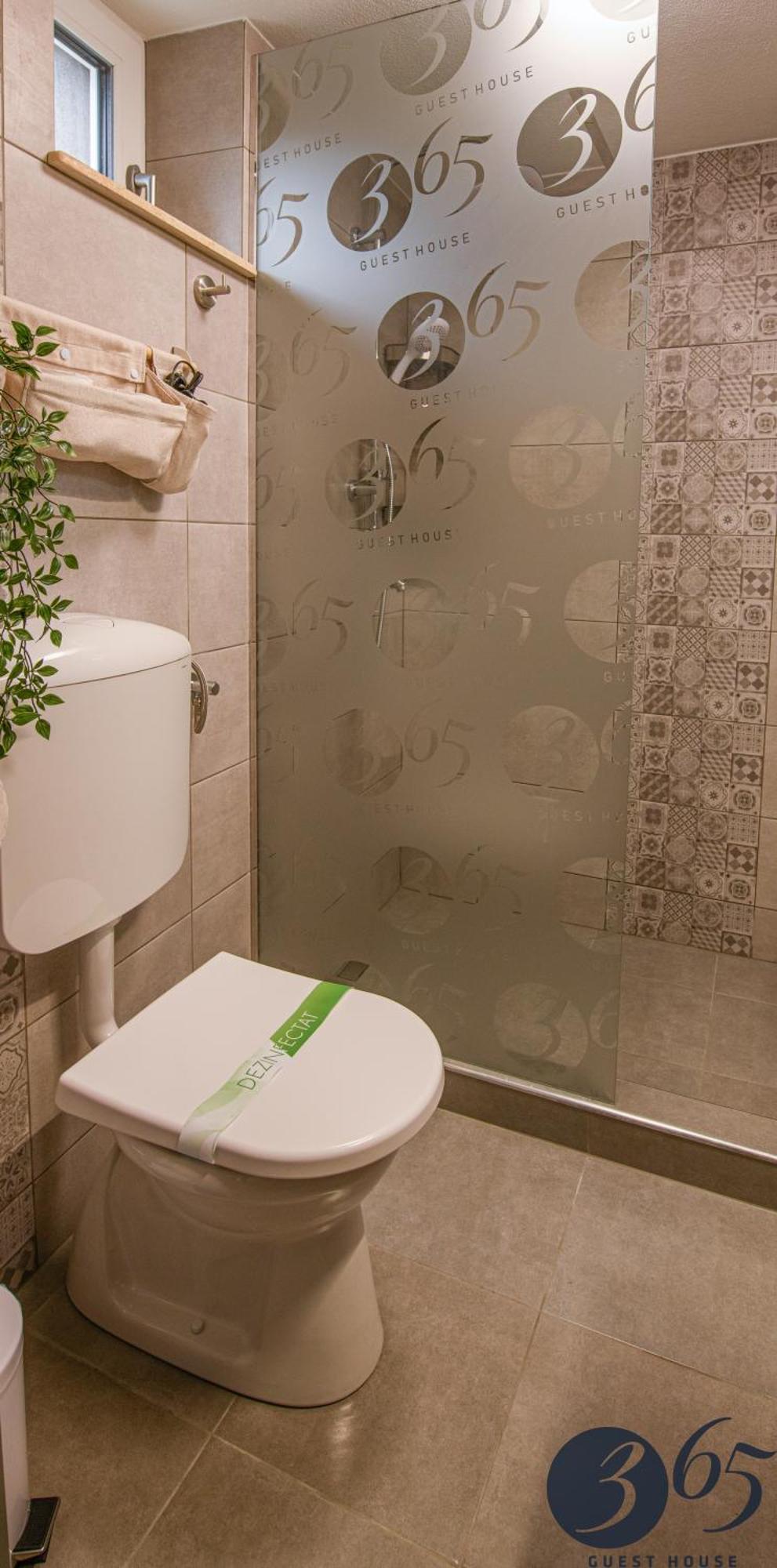 365 Guest House Hunedoara Exterior foto