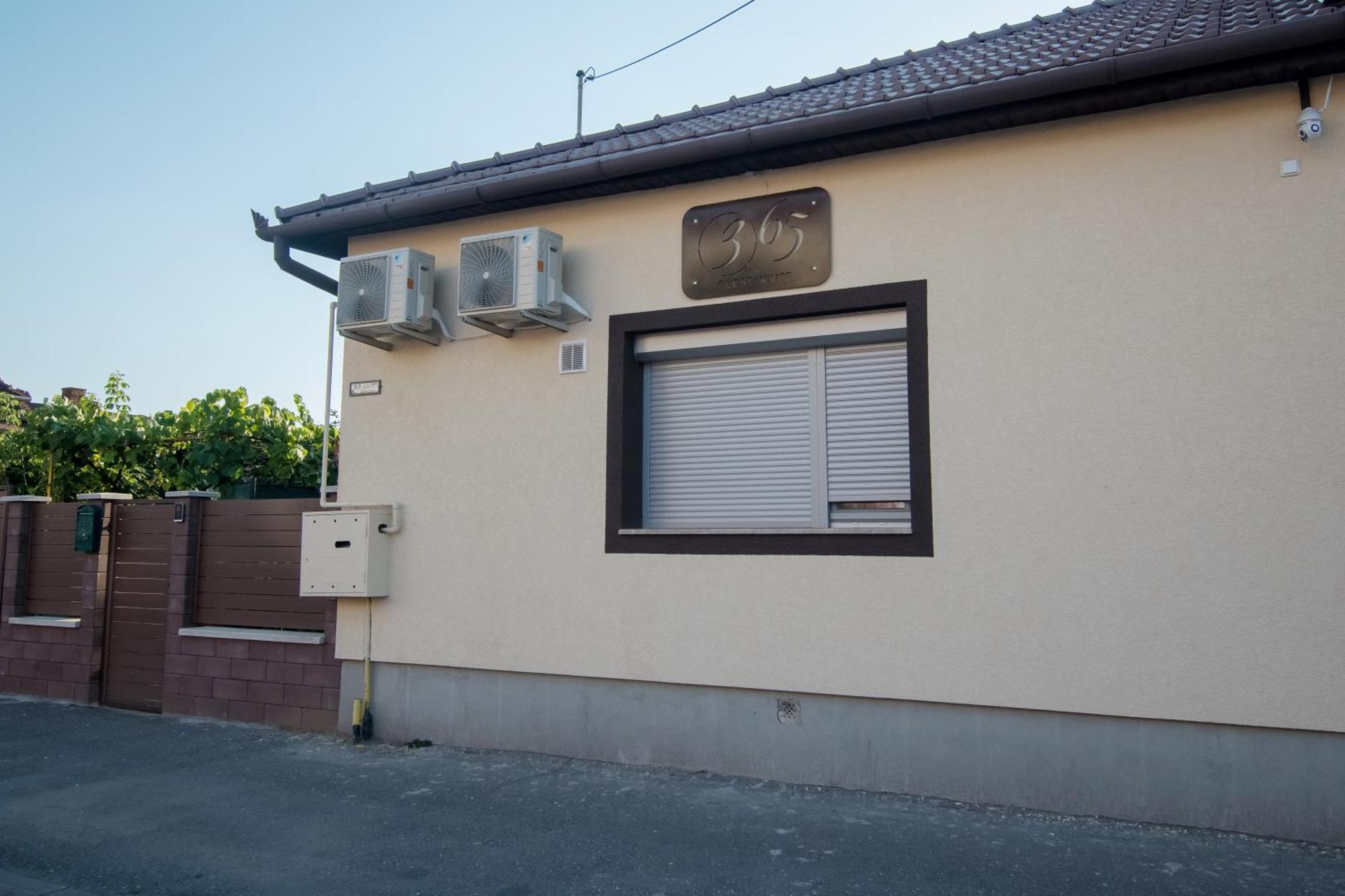 365 Guest House Hunedoara Exterior foto